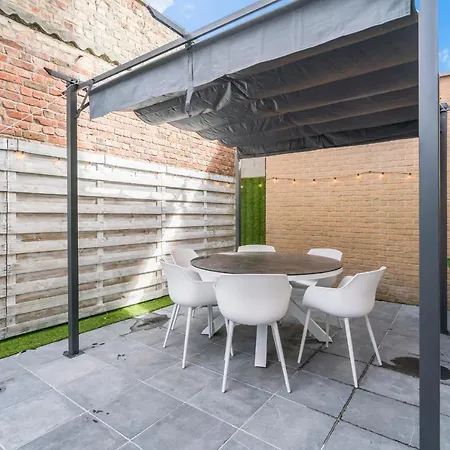 Apartment Gelijkvloers App Met Ruim Terras Op 1 Min Zee