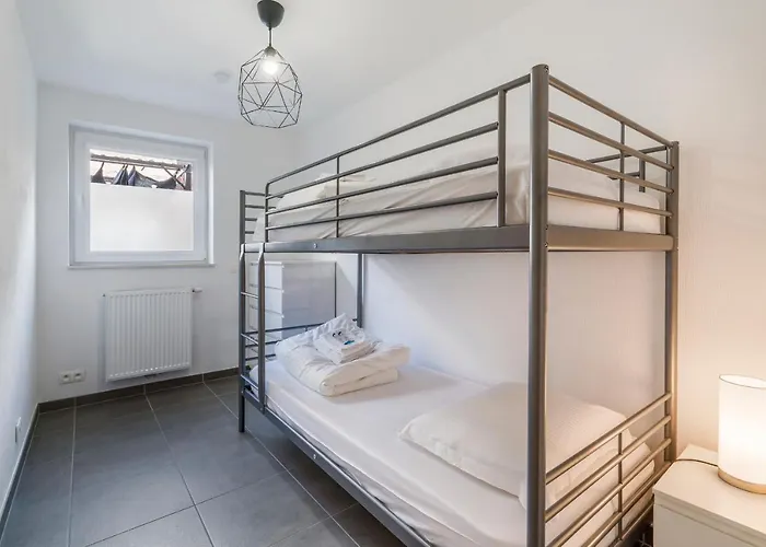 Gelijkvloers App Met Ruim Terras Op 1 Min Zee Lägenhet *