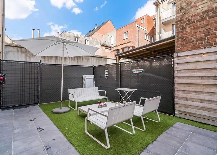 Gelijkvloers App Met Ruim Terras Op 1 Min Zee Blankenberge